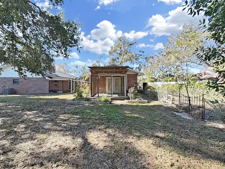 For Sale: $495,000 (4 beds, 3 baths, 2488 Square Feet)