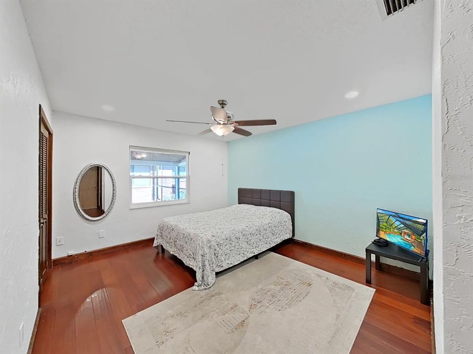 For Sale: $495,000 (4 beds, 3 baths, 2488 Square Feet)