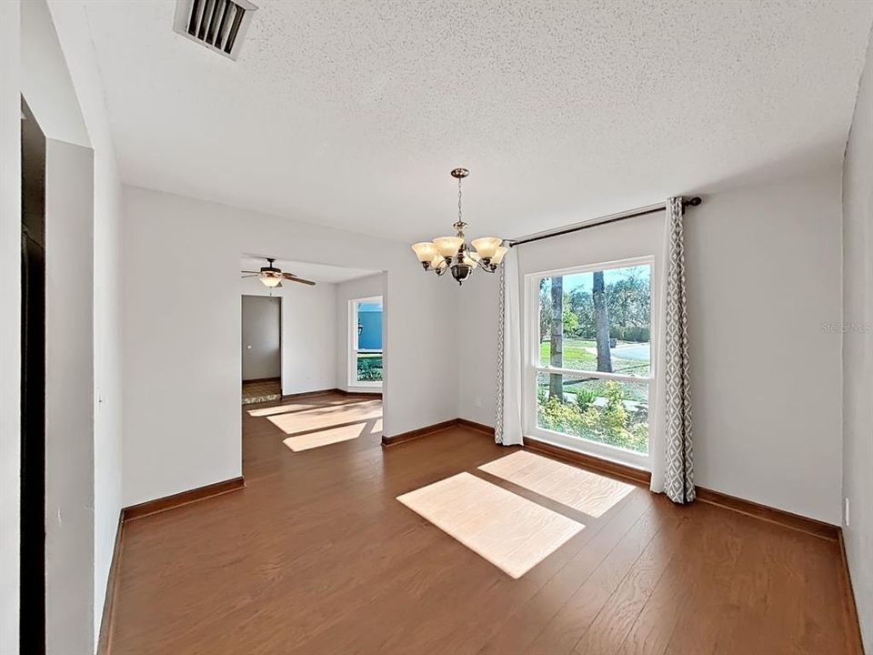 For Sale: $495,000 (4 beds, 3 baths, 2488 Square Feet)