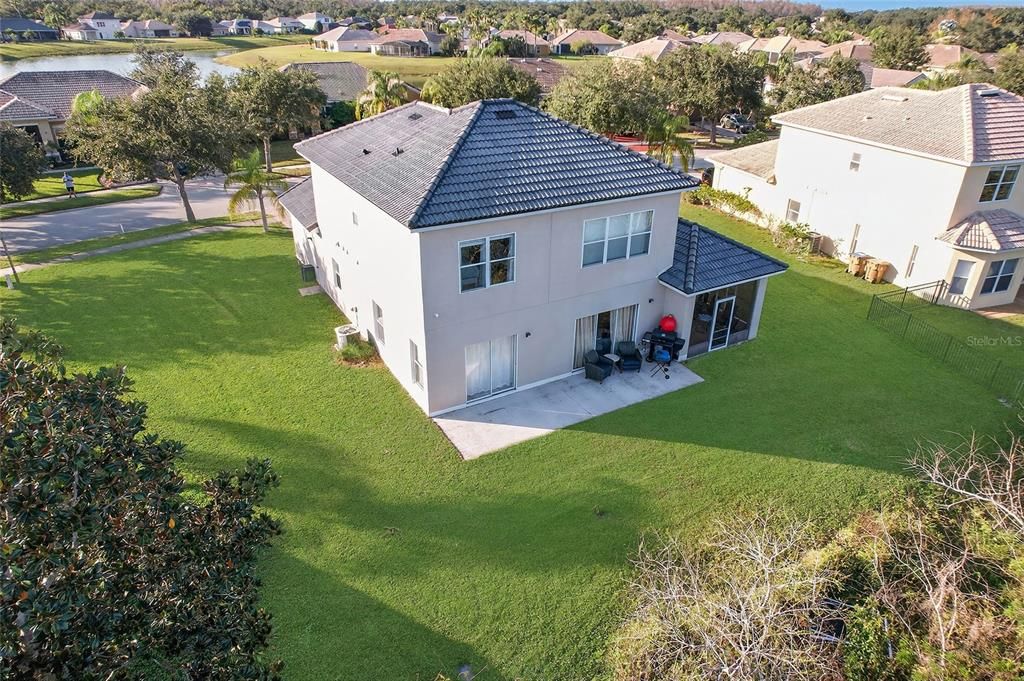 For Sale: $580,000 (4 beds, 2 baths, 2123 Square Feet)