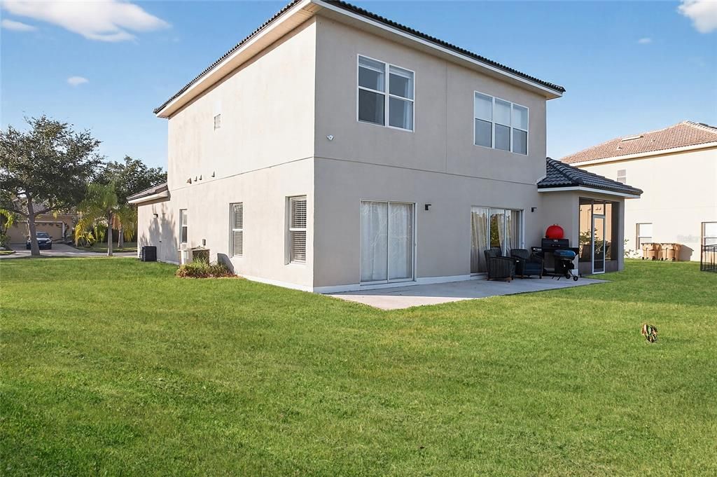 For Sale: $580,000 (4 beds, 2 baths, 2123 Square Feet)