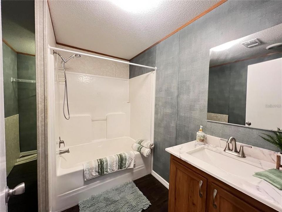 В аренду: $1,550 (3 спален, 2 ванн, 1280 Квадратных фут)