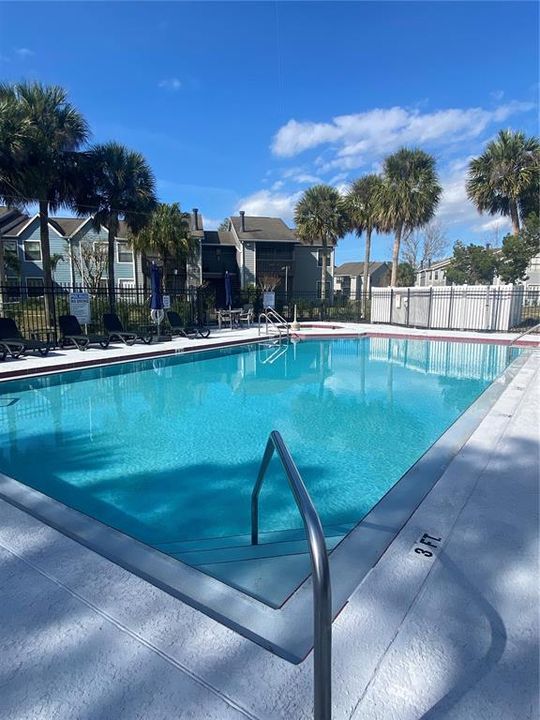 В аренду: $1,595 (2 спален, 2 ванн, 866 Квадратных фут)