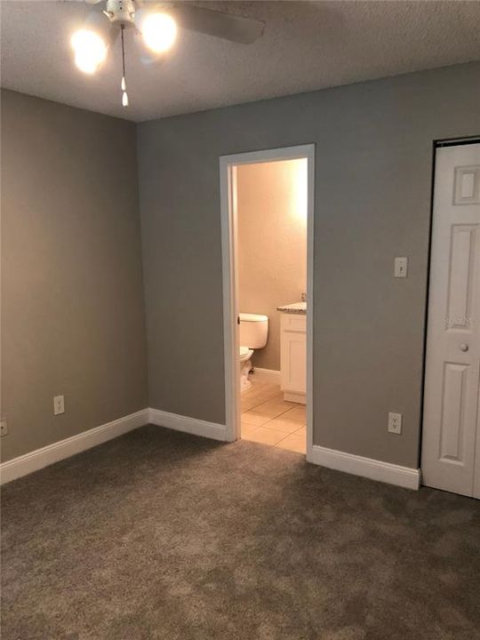 В аренду: $1,595 (2 спален, 2 ванн, 866 Квадратных фут)