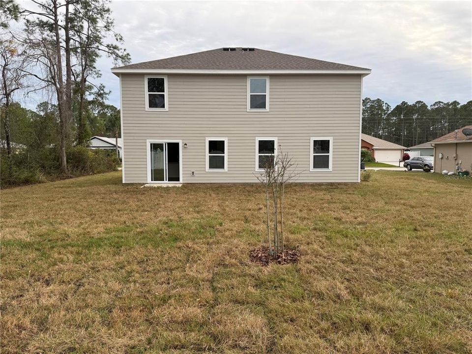 出租: $2,600 (5 贝兹, 3 浴室, 2180 平方英尺)