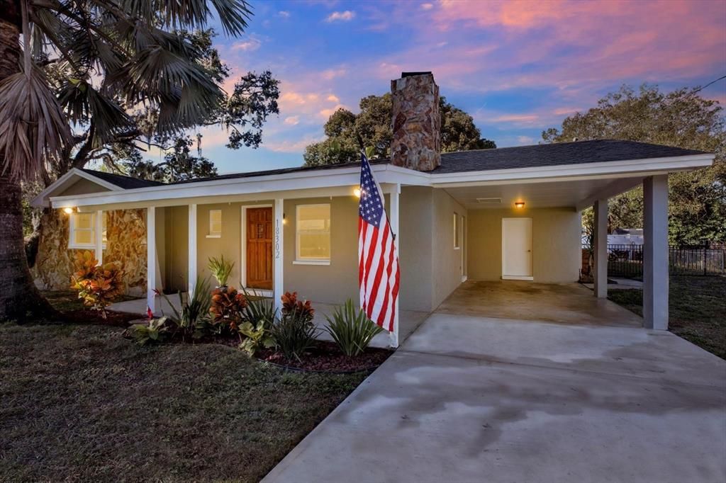 На продажу: $499,900 (2 спален, 2 ванн, 1419 Квадратных фут)