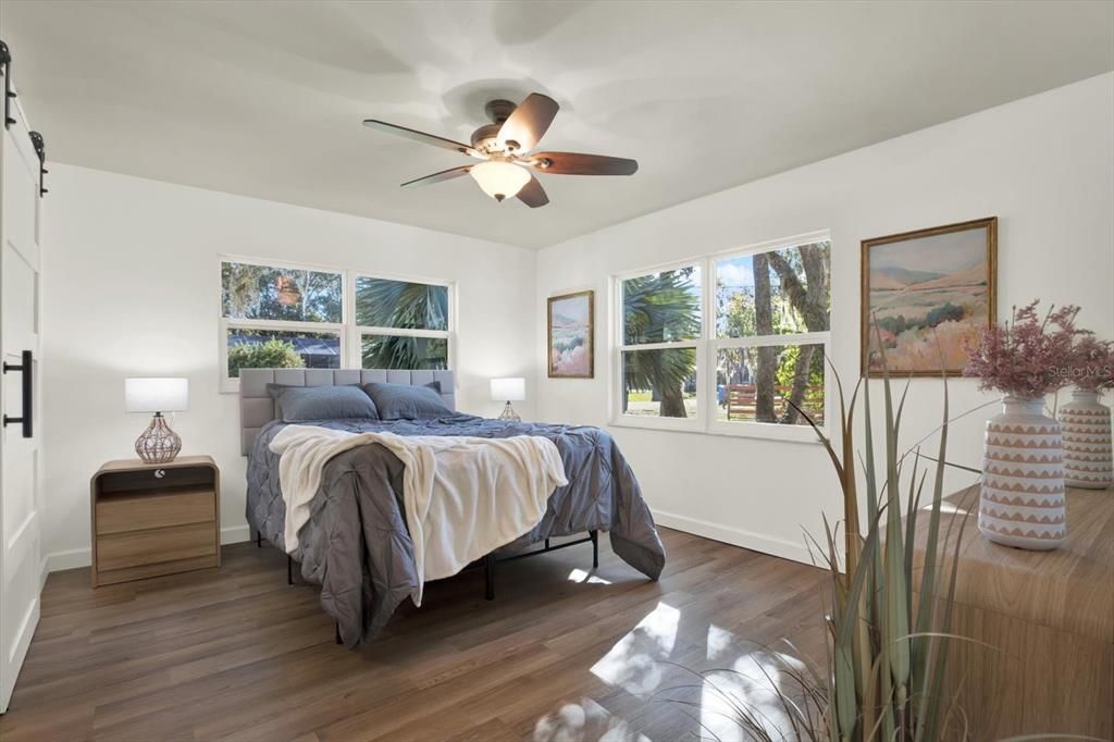 На продажу: $499,900 (2 спален, 2 ванн, 1419 Квадратных фут)