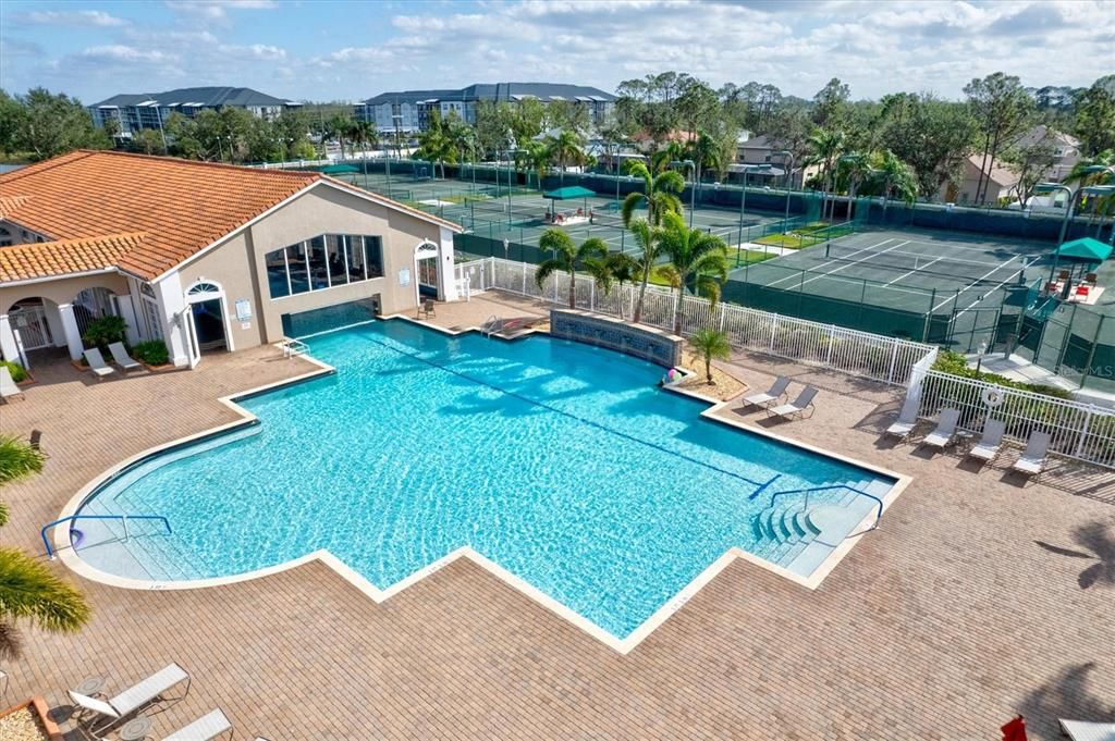 En Venta: $482,000 (3 camas, 2 baños, 2012 Pies cuadrados)