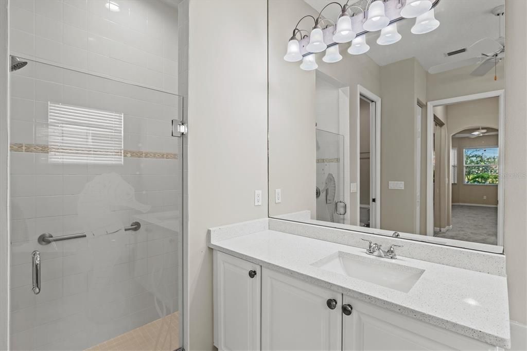 En Venta: $482,000 (3 camas, 2 baños, 2012 Pies cuadrados)