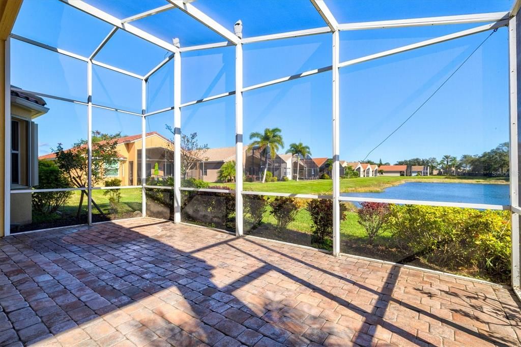 En Venta: $482,000 (3 camas, 2 baños, 2012 Pies cuadrados)