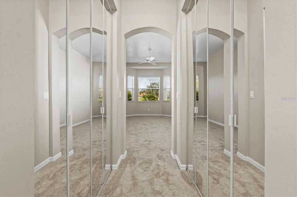 En Venta: $482,000 (3 camas, 2 baños, 2012 Pies cuadrados)