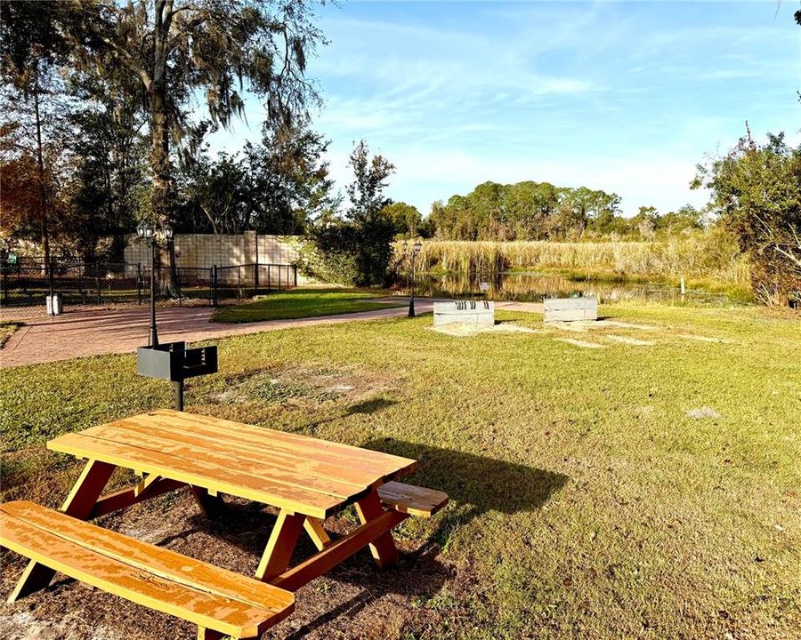 For Sale: $559,000 (0.09 acres)