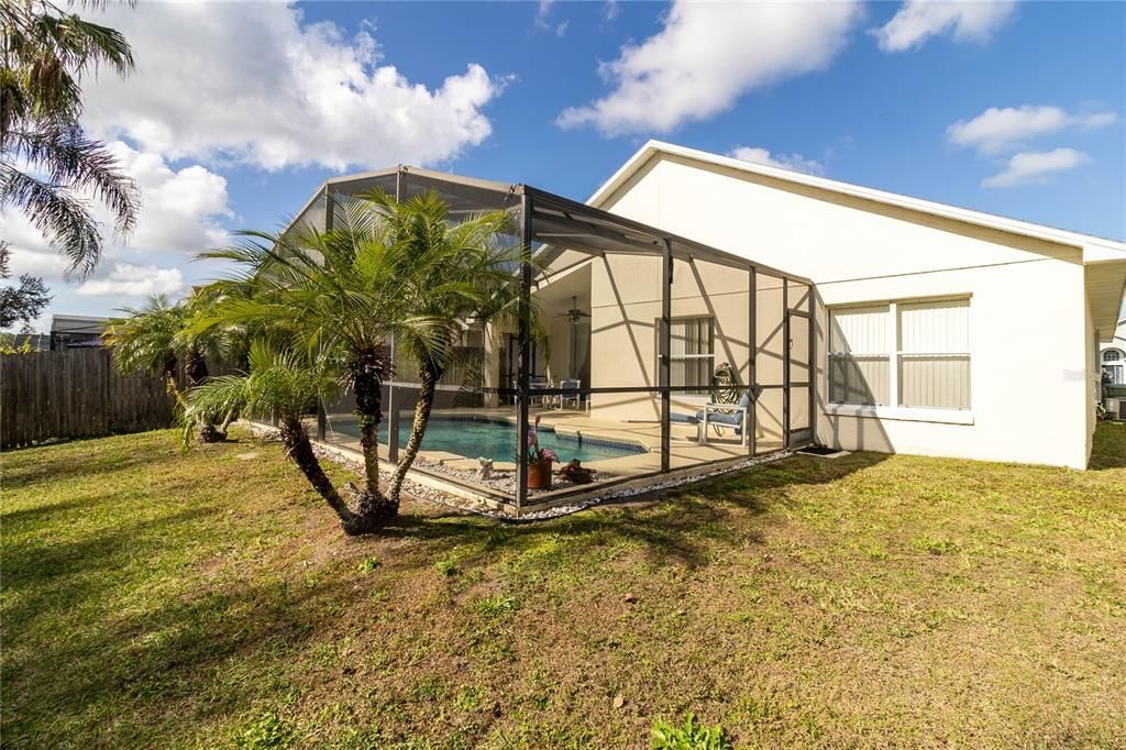 En Venta: $429,000 (4 camas, 2 baños, 1822 Pies cuadrados)