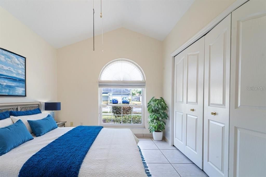 For Sale: $439,990 (4 beds, 2 baths, 2366 Square Feet)