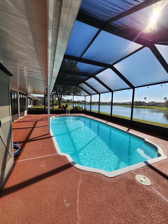 For Sale: $439,990 (4 beds, 2 baths, 2366 Square Feet)