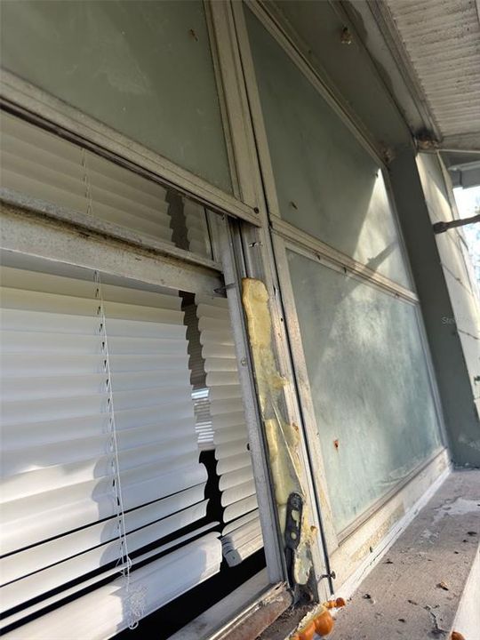 For Rent: $2,000 (4 beds, 2 baths, 2000 Square Feet)