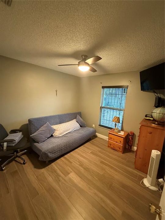 На продажу: $360,000 (3 спален, 2 ванн, 1167 Квадратных фут)