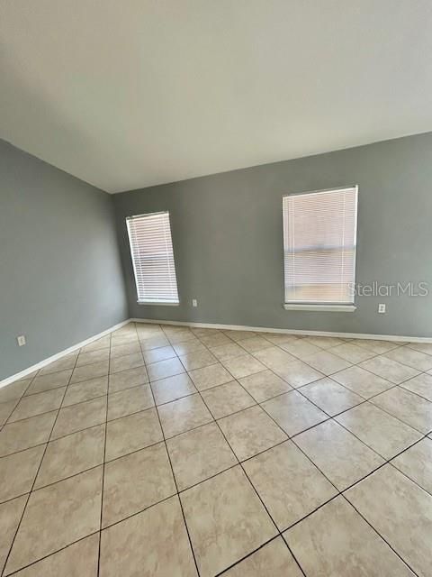 En Renta: $1,700 (3 camas, 2 baños, 1306 Pies cuadrados)