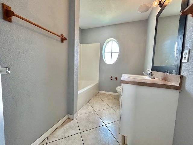 En Renta: $1,700 (3 camas, 2 baños, 1306 Pies cuadrados)