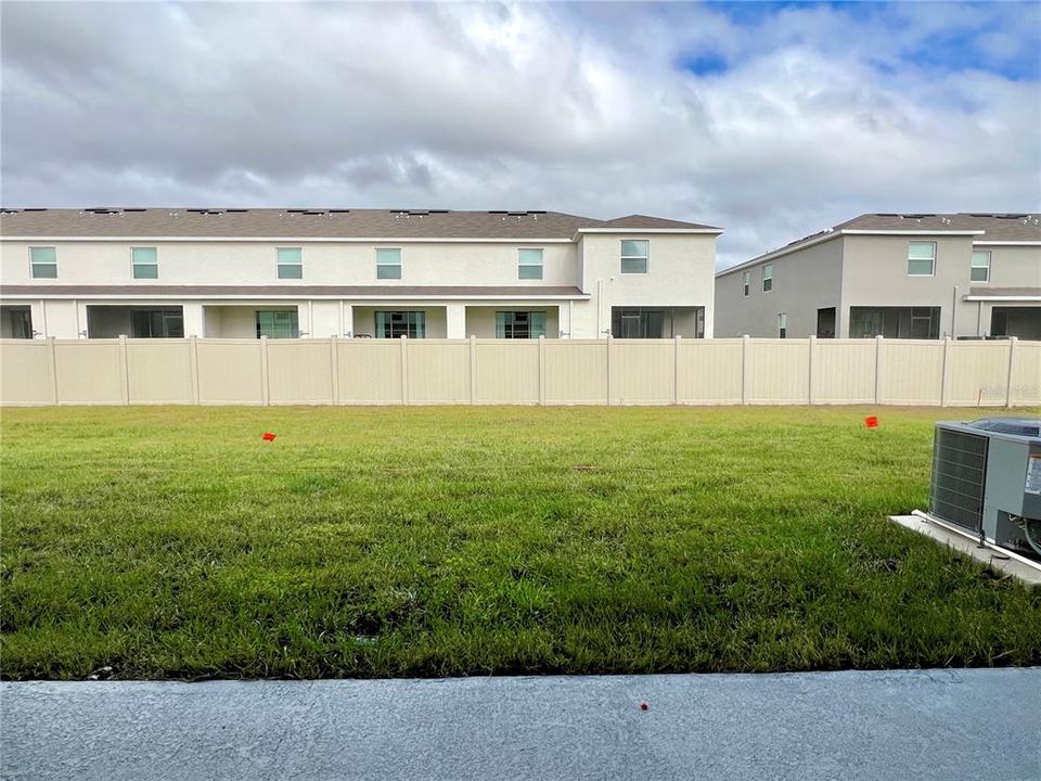 出租: $2,250 (3 贝兹, 2 浴室, 1673 平方英尺)