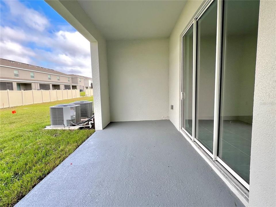 出租: $2,250 (3 贝兹, 2 浴室, 1673 平方英尺)