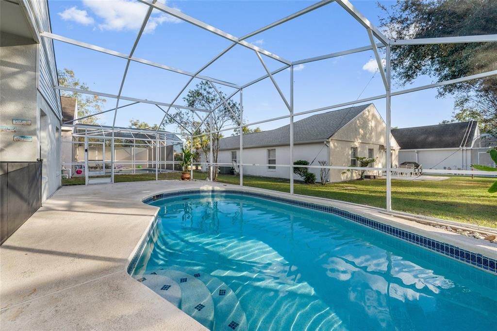 待售: $404,900 (4 贝兹, 2 浴室, 1874 平方英尺)