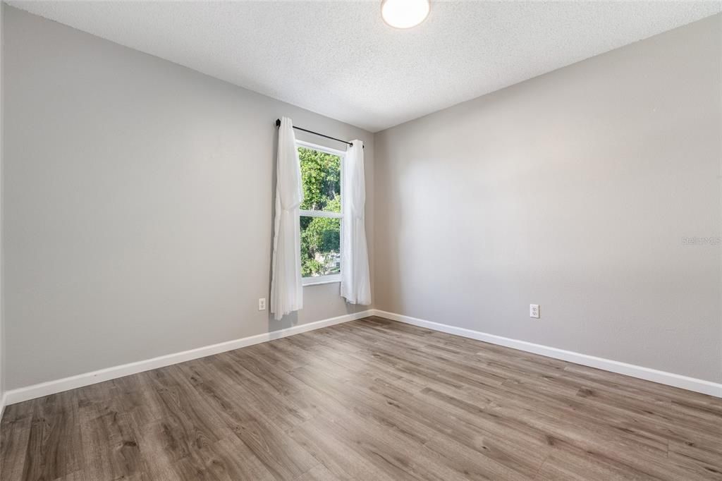 待售: $404,900 (4 贝兹, 2 浴室, 1874 平方英尺)