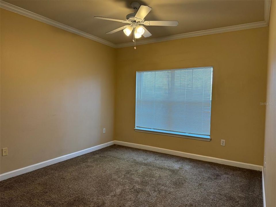 待售: $172,000 (2 贝兹, 2 浴室, 1205 平方英尺)