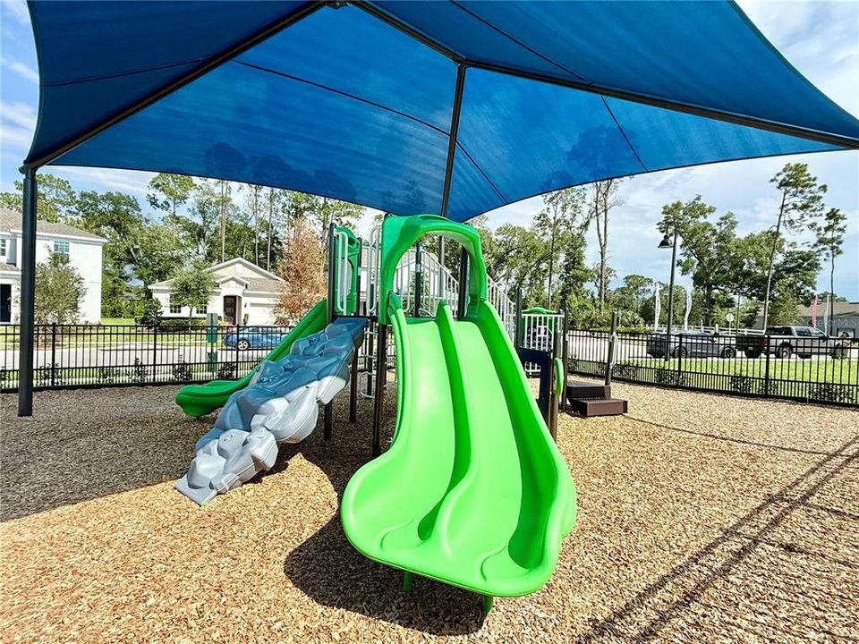 出租: $2,500 (4 贝兹, 2 浴室, 2536 平方英尺)