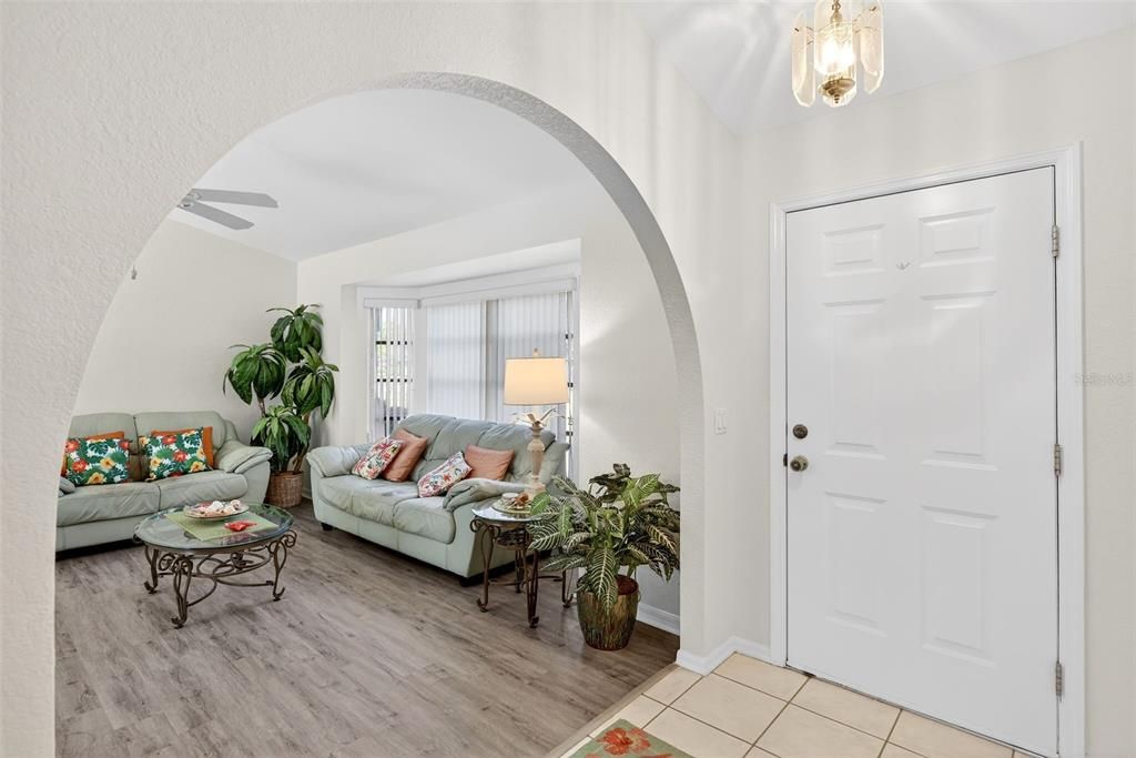 待售: $339,800 (3 贝兹, 2 浴室, 1516 平方英尺)