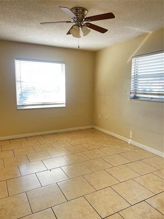 En Renta: $1,750 (2 camas, 2 baños, 1067 Pies cuadrados)