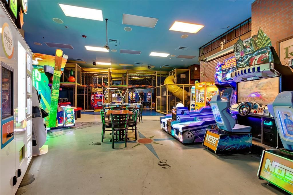 For Sale: $260,000 (4 beds, 3 baths, 1492 Square Feet)