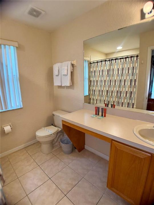 For Sale: $260,000 (4 beds, 3 baths, 1492 Square Feet)