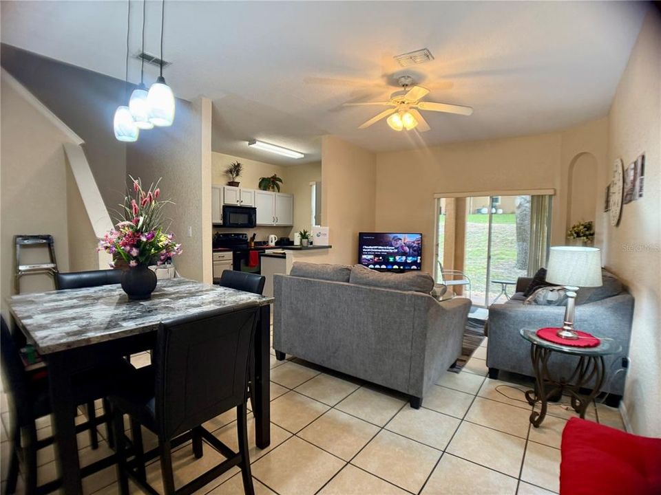 For Sale: $260,000 (4 beds, 3 baths, 1492 Square Feet)