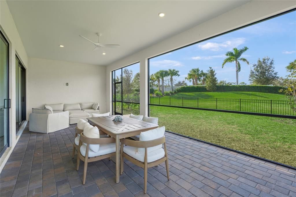 На продажу: $1,295,000 (4 спален, 4 ванн, 3898 Квадратных фут)