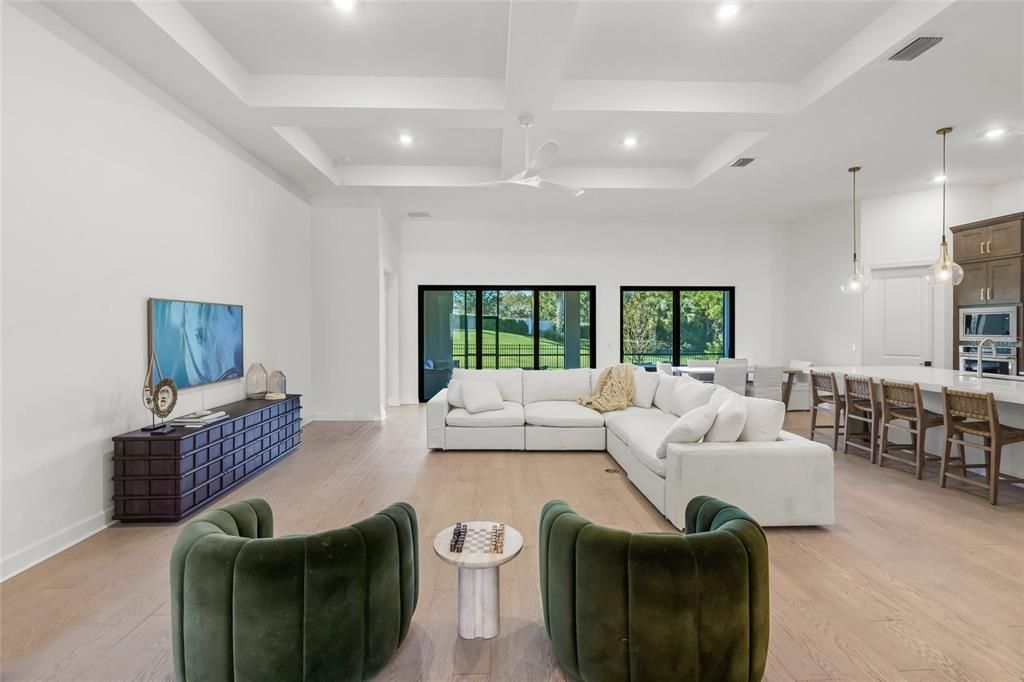 На продажу: $1,295,000 (4 спален, 4 ванн, 3898 Квадратных фут)