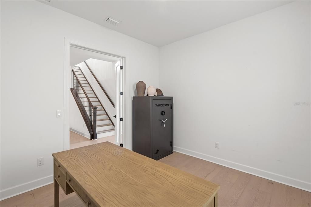 На продажу: $1,295,000 (4 спален, 4 ванн, 3898 Квадратных фут)