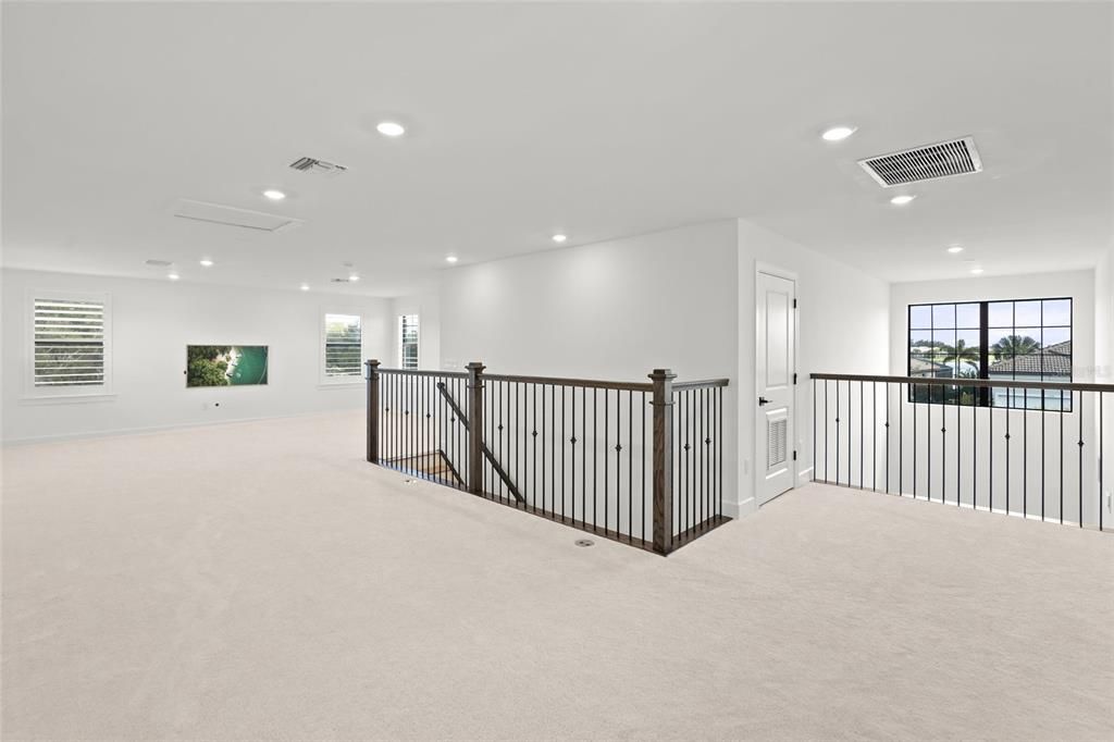 На продажу: $1,295,000 (4 спален, 4 ванн, 3898 Квадратных фут)