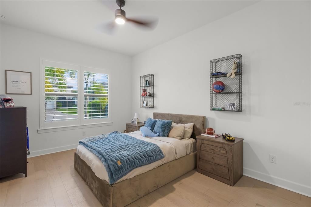 На продажу: $1,295,000 (4 спален, 4 ванн, 3898 Квадратных фут)