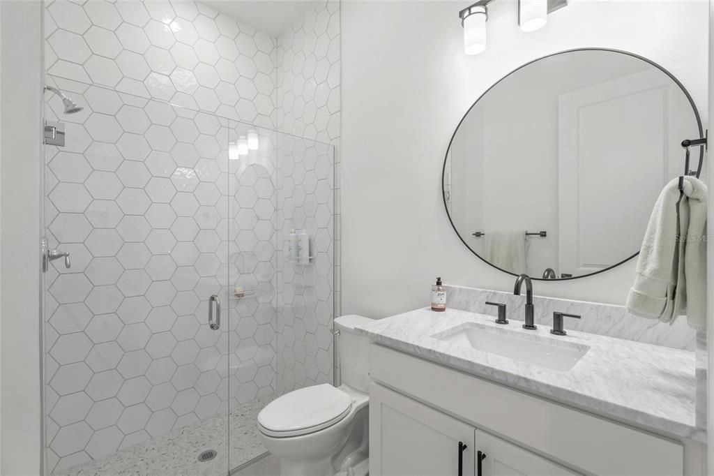 На продажу: $1,295,000 (4 спален, 4 ванн, 3898 Квадратных фут)