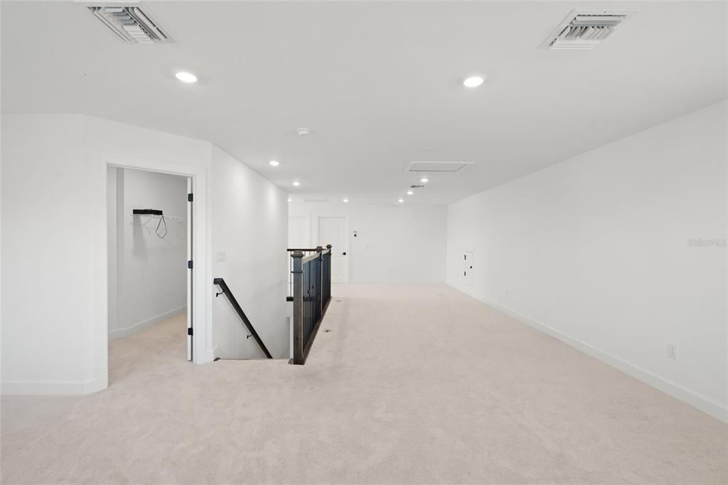 На продажу: $1,295,000 (4 спален, 4 ванн, 3898 Квадратных фут)