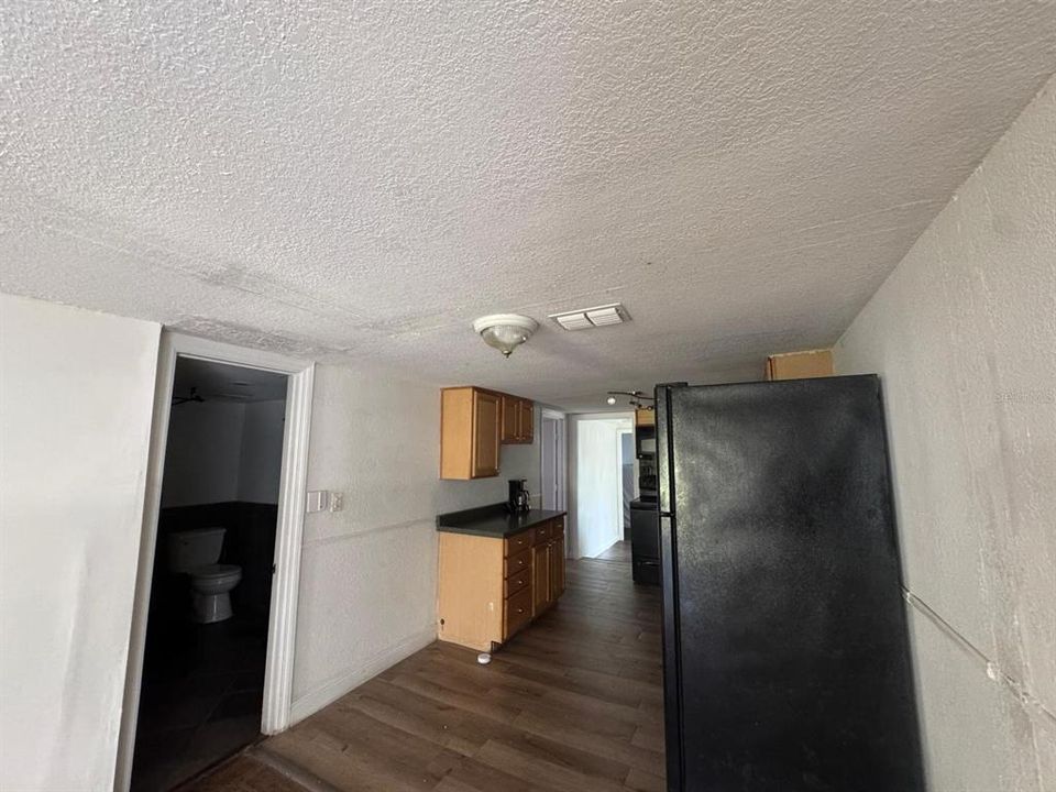 En Renta: $1,800 (2 camas, 1 baños, 1000 Pies cuadrados)