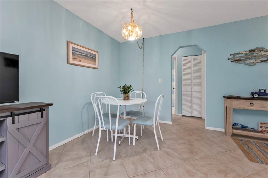 En Venta: $120,000 (2 camas, 2 baños, 956 Pies cuadrados)