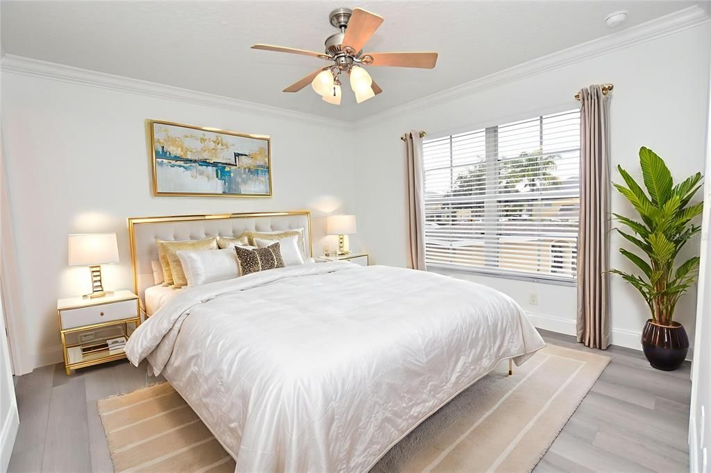 出租: $1,660 (3 贝兹, 2 浴室, 1302 平方英尺)