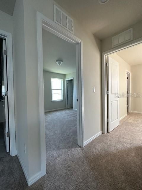 En Renta: $2,600 (4 camas, 3 baños, 2023 Pies cuadrados)