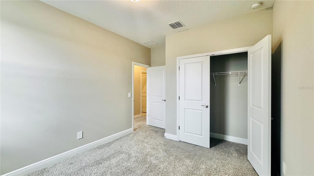 Под контрактом: $3,050 (3 спален, 2 ванн, 1788 Квадратных фут)