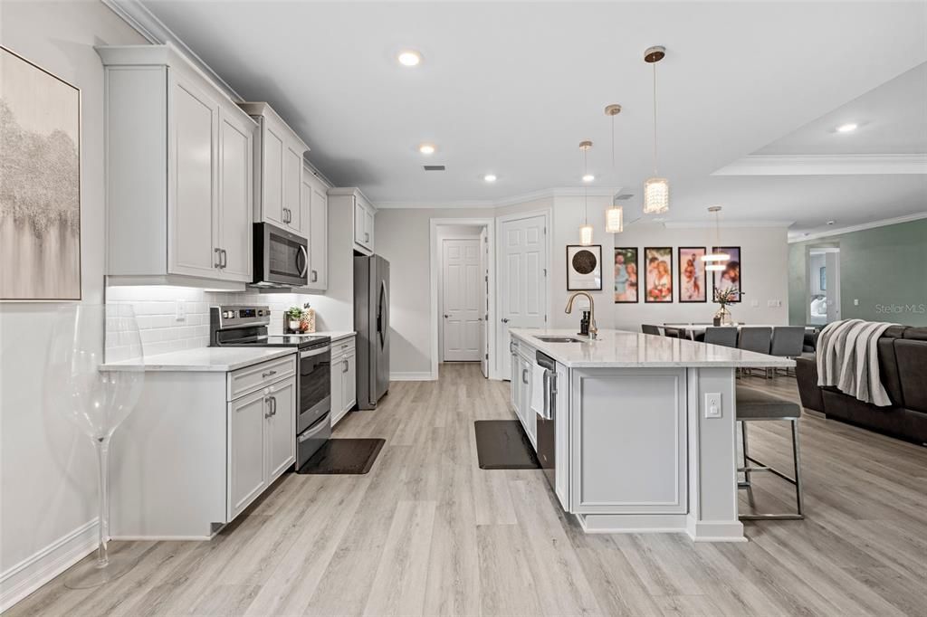 В аренду: $6,500 (4 спален, 3 ванн, 2361 Квадратных фут)