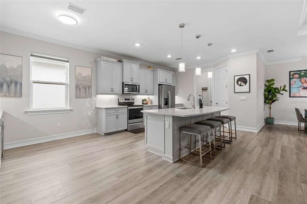 В аренду: $6,500 (4 спален, 3 ванн, 2361 Квадратных фут)