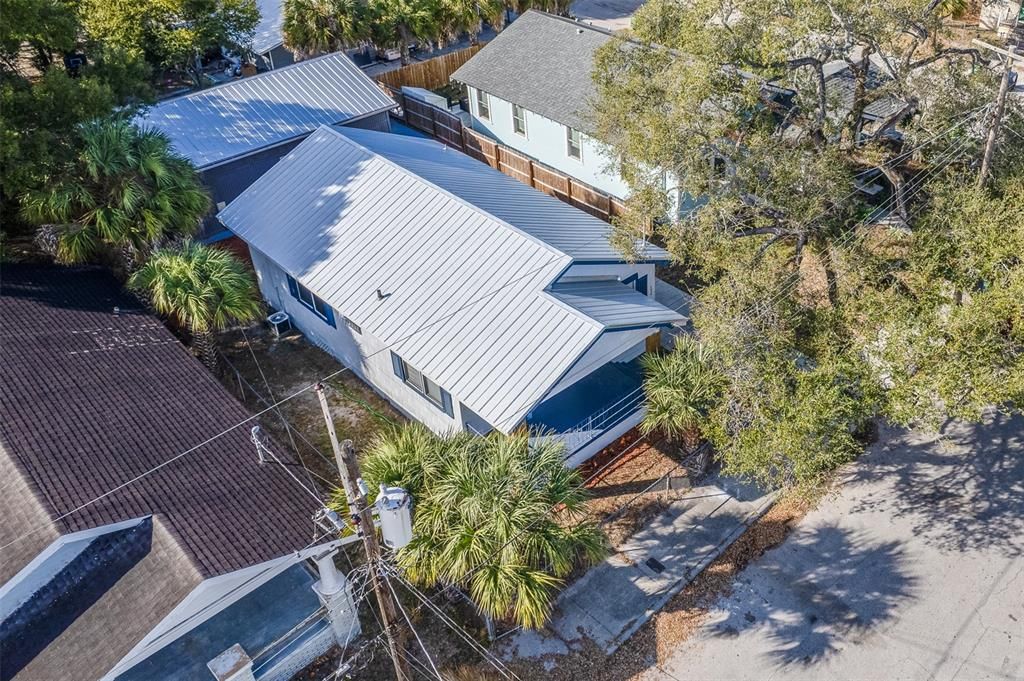 En Venta: $425,000 (5 camas, 2 baños, 1904 Pies cuadrados)