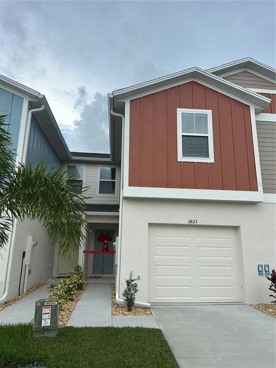 For Rent: $2,000 (3 beds, 2 baths, 1548 Square Feet)